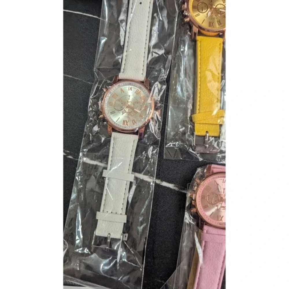 Geneva Rose Gold Tone Watch Set of 7 Colorful Bands New‎ Old Stock JH24